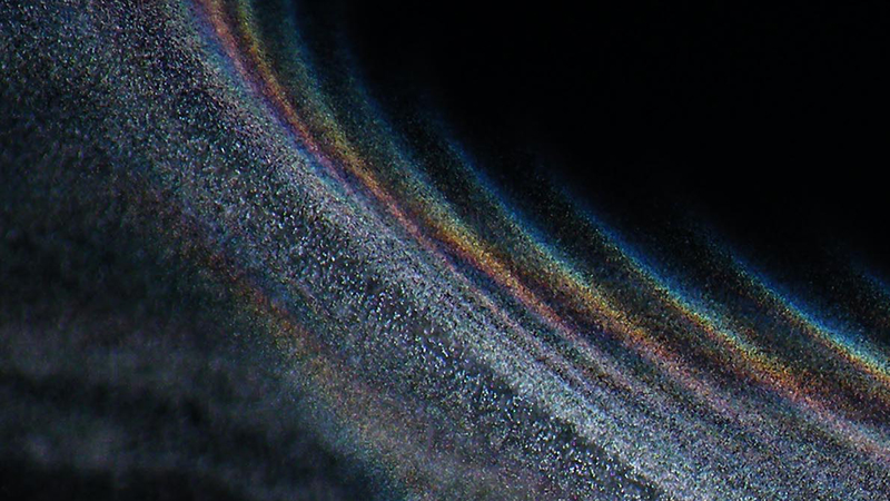 Illustration for article titled Did You Know You Create Rainbows Every Time You Blow Out a Candle?